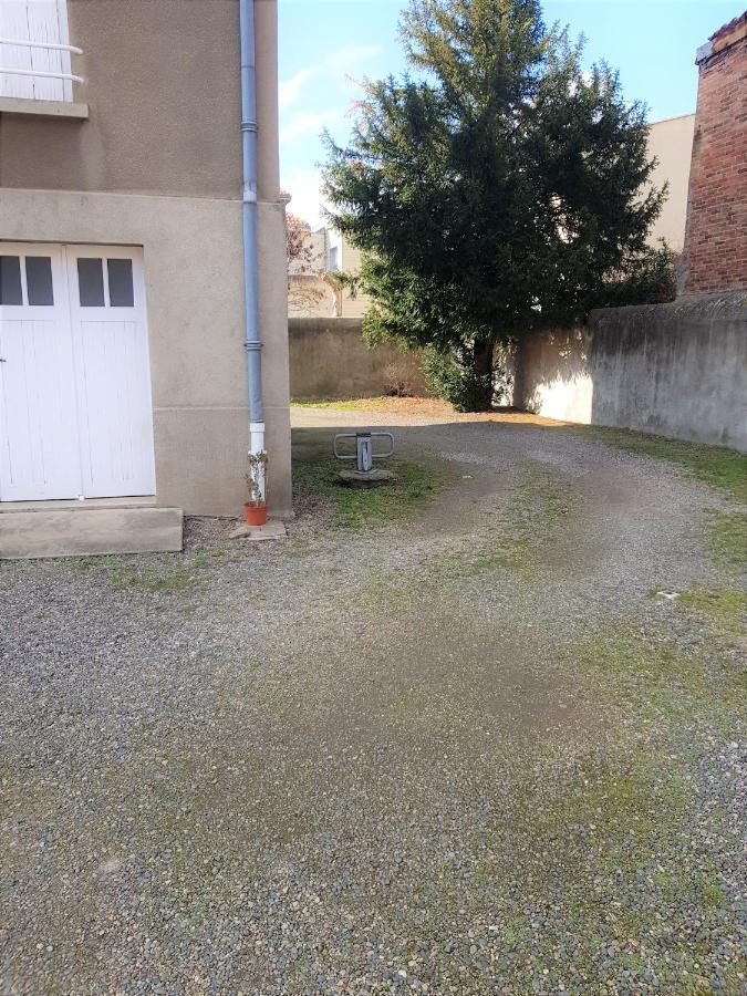 Appartement Issoire centre, T2 Bergère avec parking Extérieur photo
