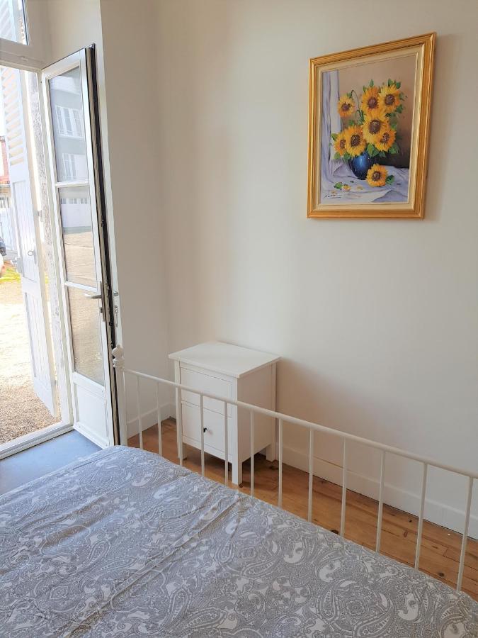 Appartement Issoire centre, T2 Bergère avec parking Extérieur photo