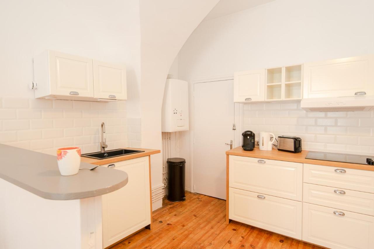 Appartement Issoire centre, T2 Bergère avec parking Extérieur photo